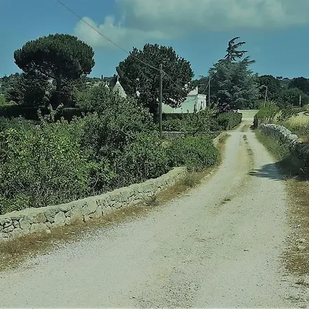 Trullo Levante Valle D'itria * チステルニーノ