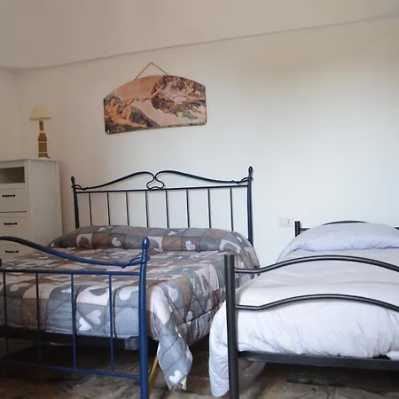 Trullo Levante Valle D'itria 別荘 *